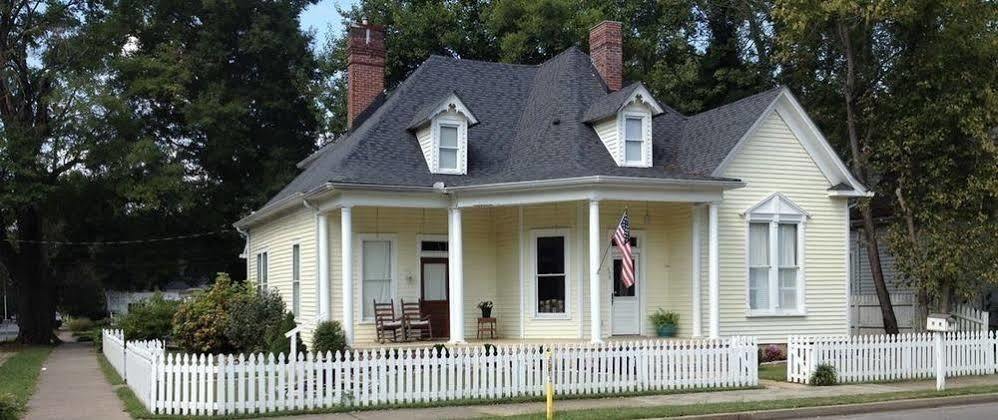 Carriage Lane Inn Murfreesboro Exterior foto